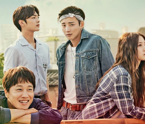 Hit the Top – The Best Hit (2021)